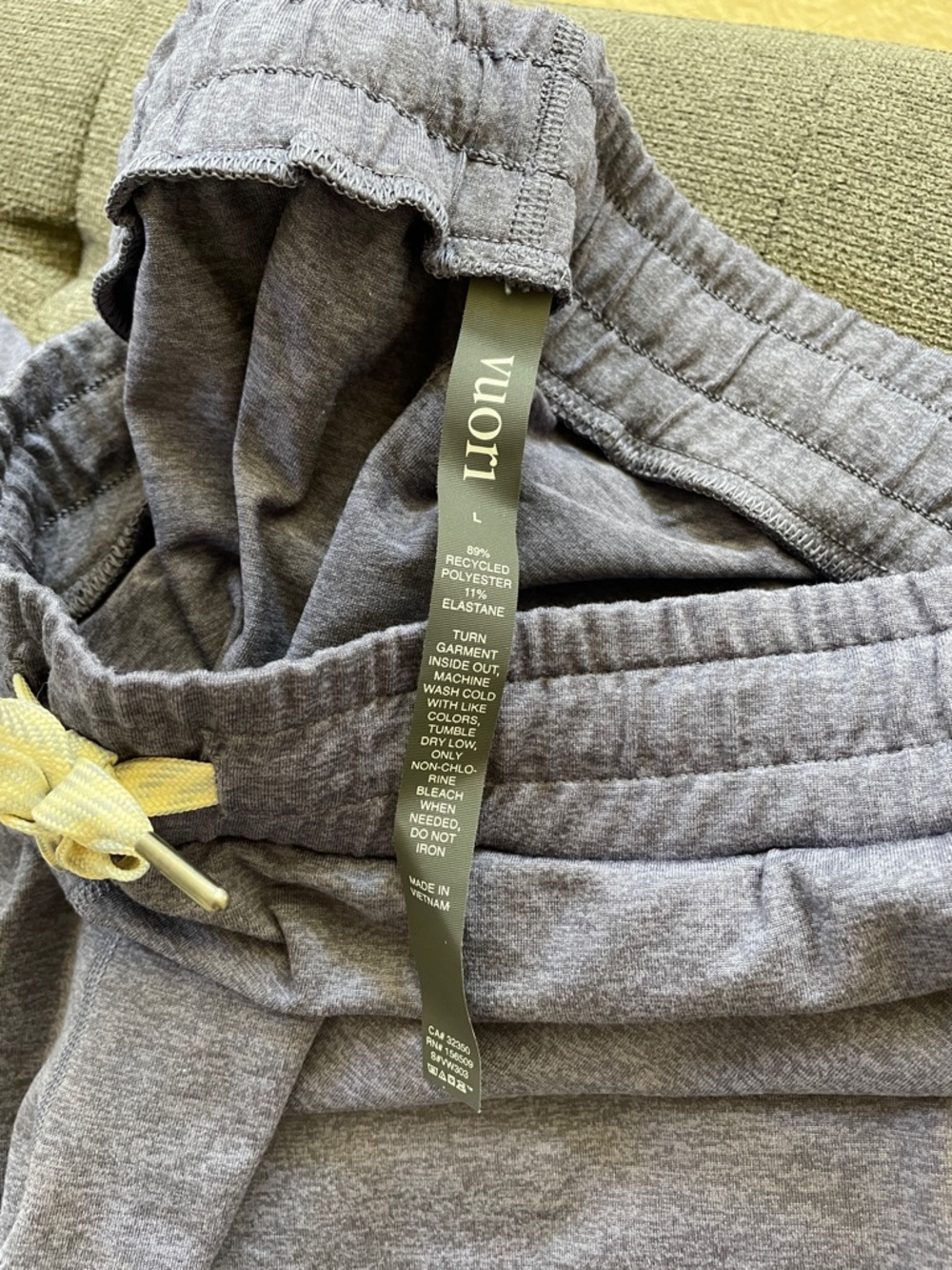 NWOT Vuori Purple Heather Performance Jogger Pants L - Picture 4 of 4